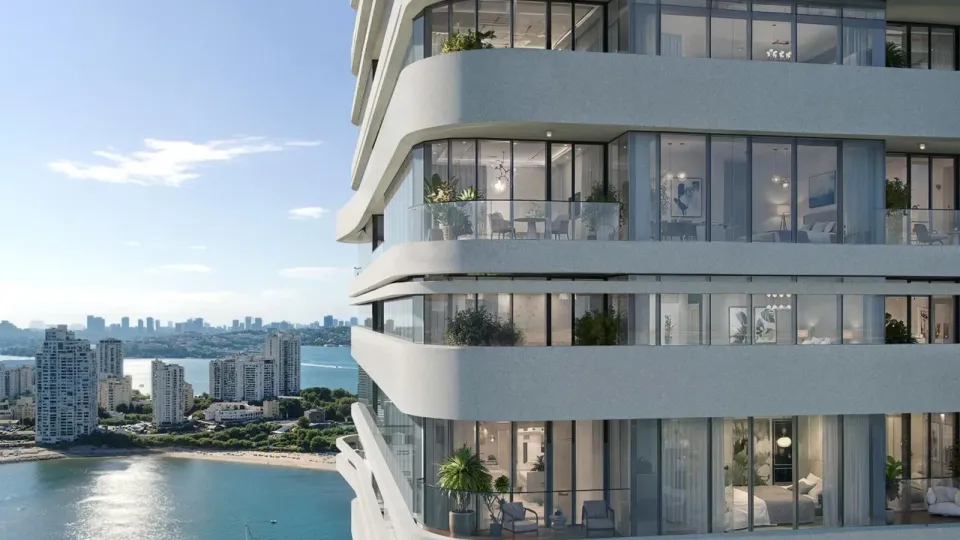 Curved waterfront residences and sea-facing balconies at Linar in Al Mamzar, Sharjah