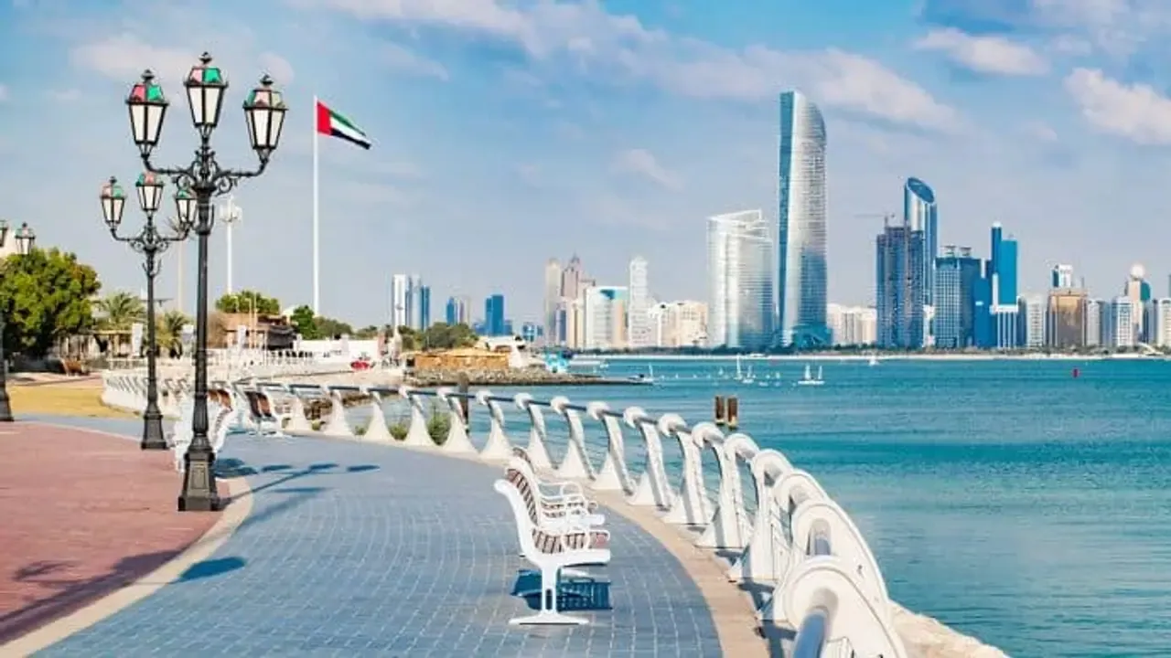 Corniche Area – At a Glance