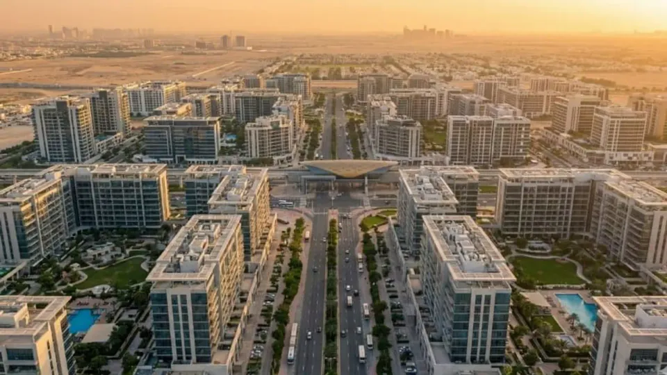 Dubai Land Residence Complex (DLRC)